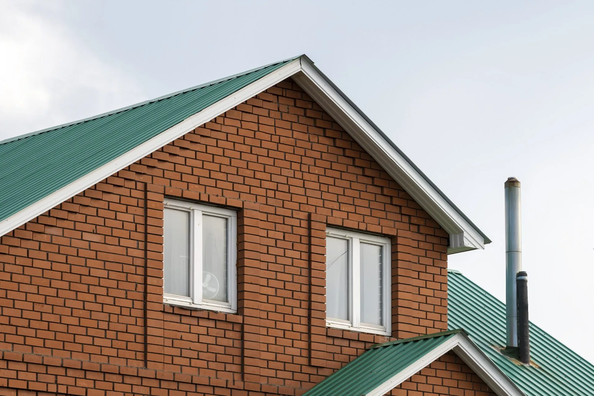 Best Weatherproof Paints for Brick Homes in NYC